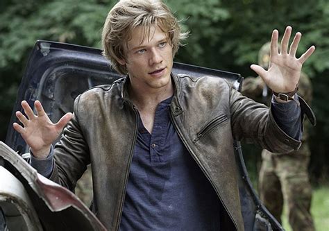 MacGyver: Lucas Till on Shooting Two Pilots, Stunts, and More | Collider