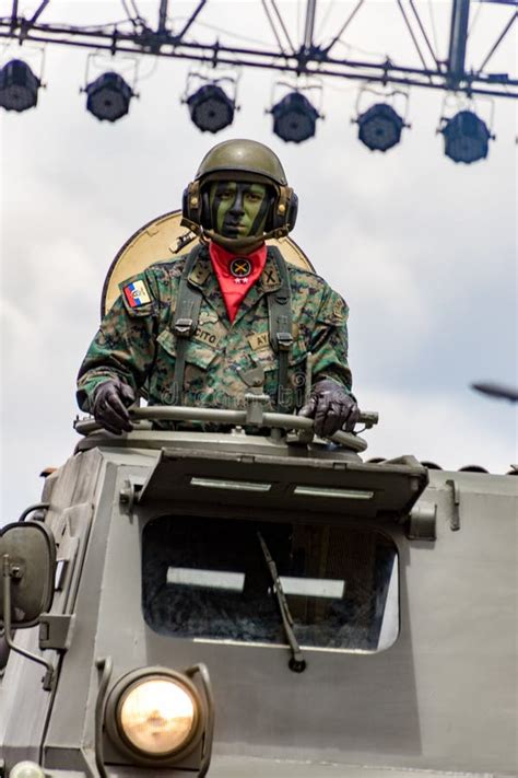 Ecuadorian Military on Parade Editorial Image - Image of street, parade: 103821650