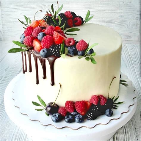 Pin by Kathy Karrison on beautiful cakes | Simple birthday cake, Cake ...