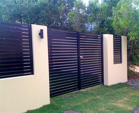 Pool Fencing GOLD COAST AND BRISBANE | Fence gate design, Modern fence, House gate design