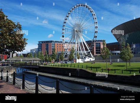 The Liverpool Wheel, Albert Docks, Liverpool, England, UK, Great ...