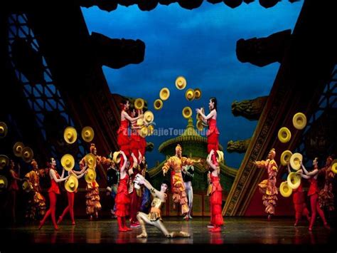 Shanghai Acrobatics Show Photos