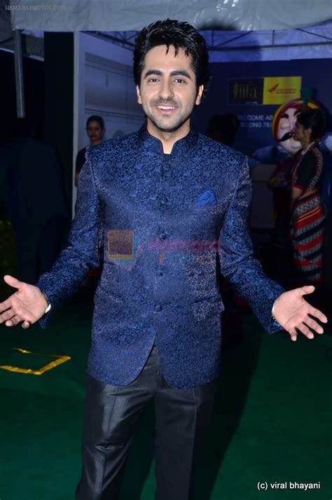 Ayushman Khurana at IIFA Awards 2012 Red Carpet in Singapore on 9th June 2012 / Ayushmann ...