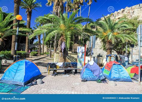 Refugee tents editorial stock photo. Image of life, people - 63440443