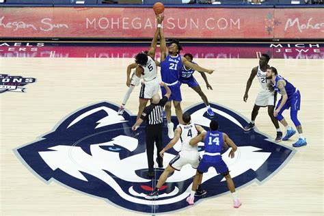 UConn vs. Seton Hall FREE LIVE STREAM (3/3/21): Watch Big East, college ...