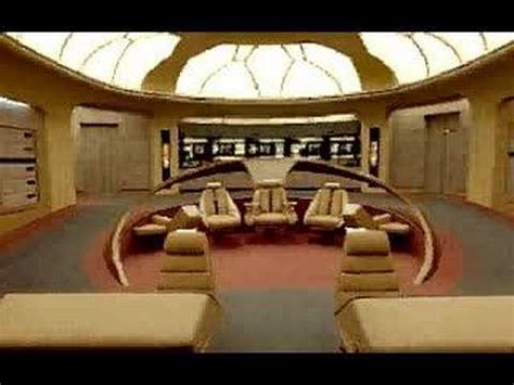 USS ENTERPRISE-D Main Bridge - YouTube