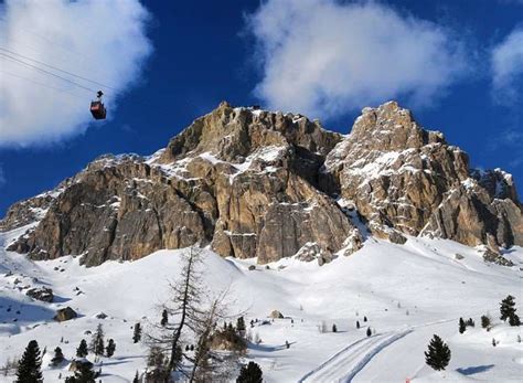 Cortina Skiing holidays | Ski holiday Cortina | Italy | Iglu Ski