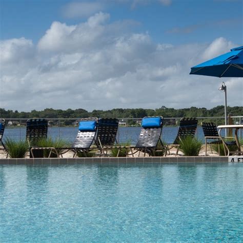 Lakeshore at Altamonte Springs is a pet-friendly apartment community in ...