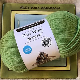 Ravelry: Loops & Threads Cozy Wool Merino Solid