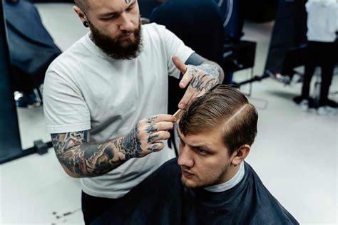 Failsafe Ways To Get A Cheap Haircut Near Me | MensHaircuts.com