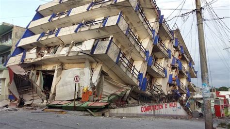 Al menos 4 muertos y 29 edificios colapsados en sismo en la CDMX - El ...