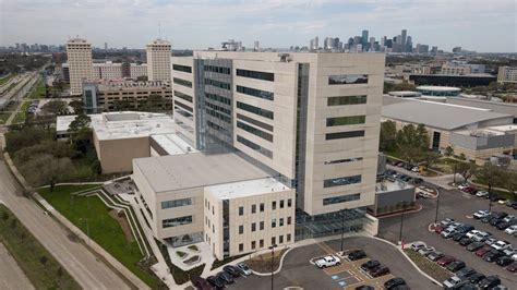 University of Houston College of Medicine selects its inaugural class ...