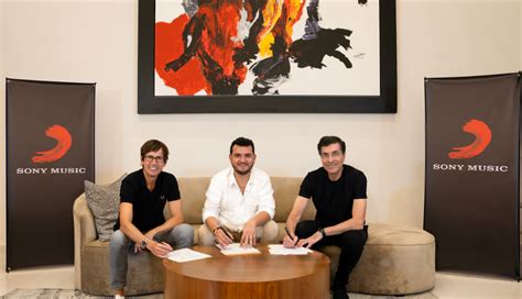 EDEN MUÑOZ se une a la familia Sony Music