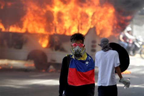 Venezuela Protests: Roads Blocked as Anti-Maduro Demonstrations Persist - NBC News