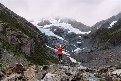 5 Epic Alaska Hiking & Backpacking Adventures (+ Packing Tips!)