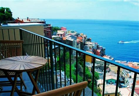 Manarola, Italy: All You Need to Know Before You Go (2024) - Tripadvisor