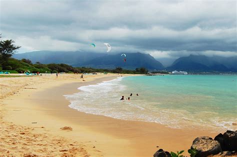 Kanaha Beach Park, Maui | To-Hawaii.com