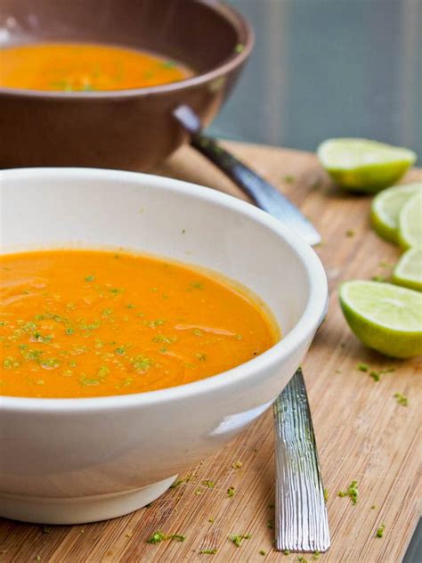 Vegan Sweet Potato Apple Soup {Gluten-Free}