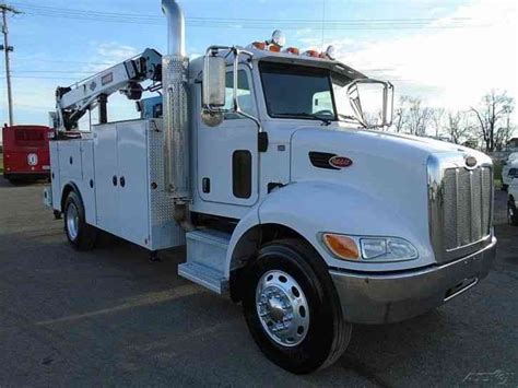 Peterbilt 335 (2008) : Utility / Service Trucks