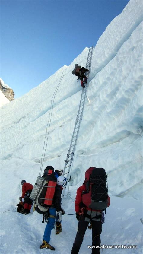 Everest’s avalanche, through the climbers’ eyes - Washington Post