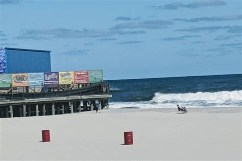 Get the hell off the beach: Seaside Heights shuts its own