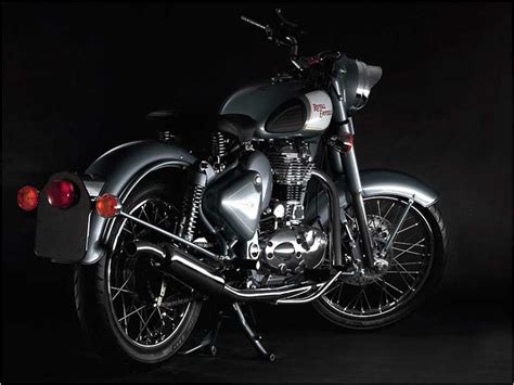 Royal Enfield Classic 350 Bike - Prices, Reviews, Photos, Mileage, Features & Specifications