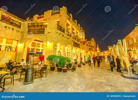 Souq Waqif Doha night editorial stock photo. Image of building - 142930093