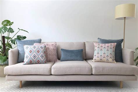 30 Decorative Pillow Ideas To Spruce Up Your Sofa