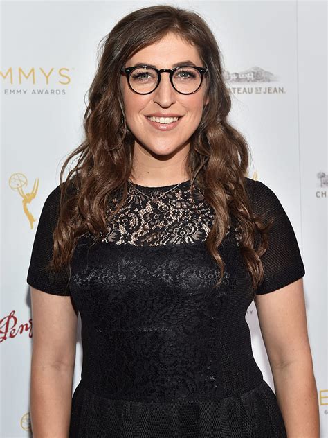 Mayim Bialik Will Visit Dad's Grave Before The Emmys; Defends Religion ...