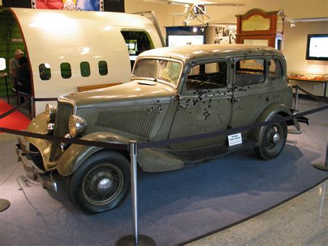 152_5272_Bonnie and Clyde's car in auto museum in Balboa p… | Flickr