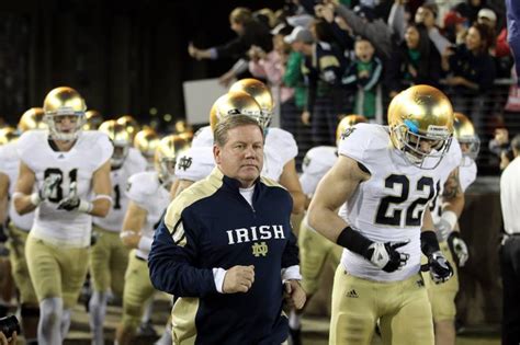 Notre Dame Football: Quarterbacks, Brutal Schedule Will Make It a Long ...