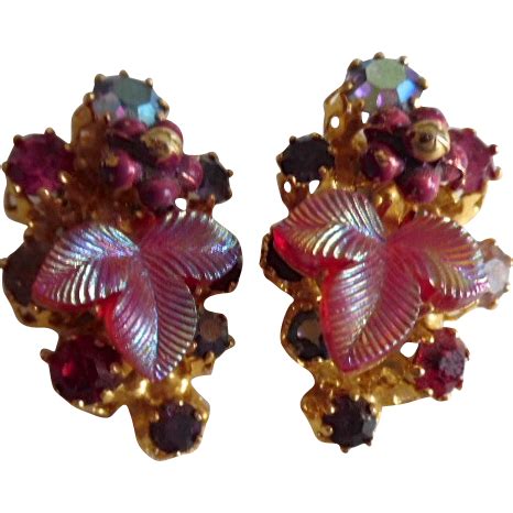 Vintage Kramer Austrian Carved Crystal Clip On Earrings | Clip on earrings, Vintage costume ...