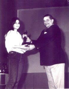 Nazia Hassan Wiki, Age, Death, Husband, Family, Biography & More - WikiBio