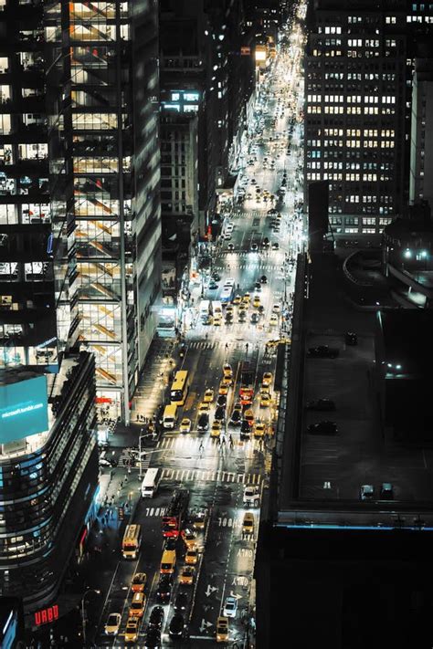 Streets of Manhattan at Night Editorial Image - Image of dusk, downtown ...