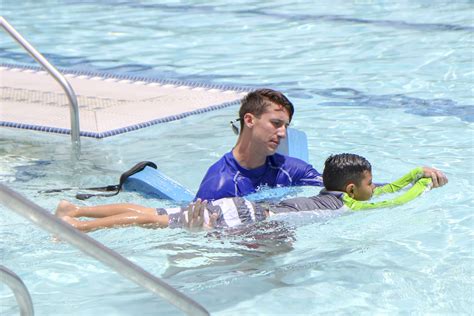 Swim Lessons – Splash! La Mirada Regional Aquatics Center