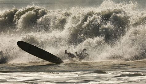 High surf off Southern California coast - Los Angeles Times