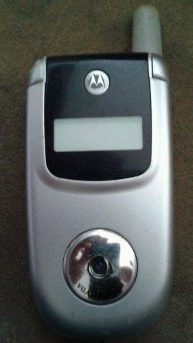 Cingular Motorola V220 Flip Cellular Phone | Cellular phone, Phones for sale, Motorola smartphone