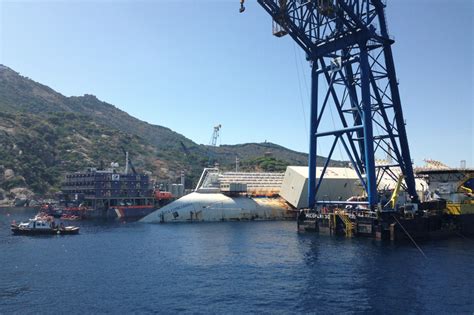 costa concordia salvage plan: how the ship is being lifted