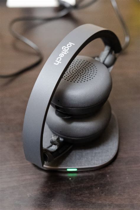 Logitech Zone Wireless Headset Review – Your Business Casual ...