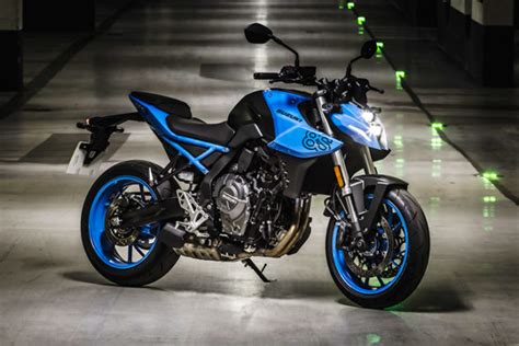 2023 Suzuki GSX-8S | First Look Review | Rider Magazine