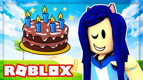 MAKING A CAKE IN ROBLOX AND I TURN INTO POO!! - YouTube