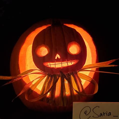 Carved my first pumpkin of the season today 🍂🎃 : r/overthegardenwall