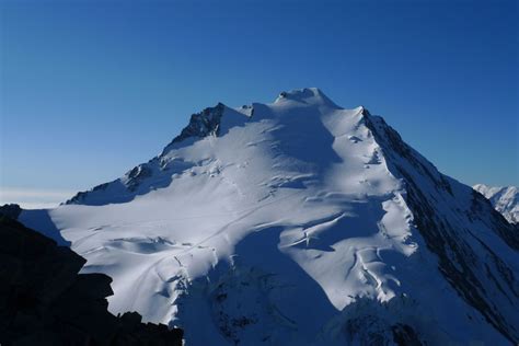 Dom: Popular 38 Four Thousand Meter Peaks | Zermatt