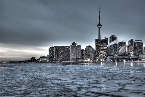 Toronto in Winter Doomsday | HDR creme