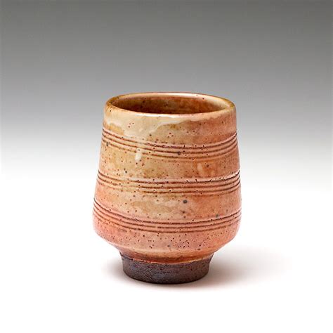 Phil Rogers Combed Yunomi | Ceramic decor, Types of ceramics, Ceramics