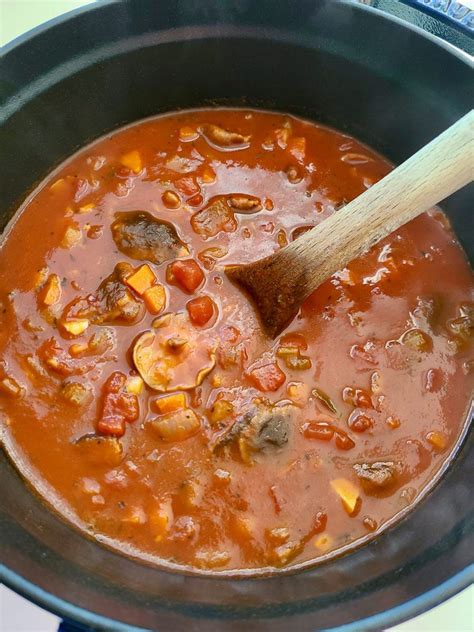 Ugly Vegan Kitchen - Shiitake Mushroom Soup