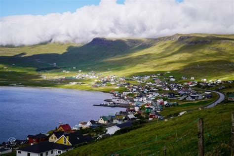 1-Week Faroe Islands Itinerary + Road Trip Map