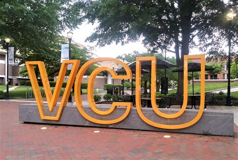 VCU weighs 3-6 percent tuition hike as part of fiscal year 2023 budget ...