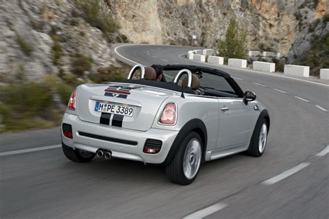 MINI Cooper Roadster Unveiled - autoevolution