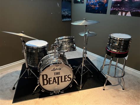 1 – 1979 Ludwig Ringo/ Beatles Drum Kit (JJ) – Lillo's School of Modern Music Ltd.